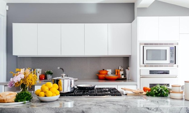 Keep Your Family Safe: 8 Daily Tasks for a Clean Kitchen